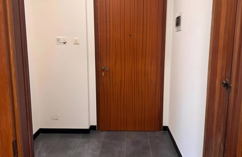 Monfalcone Apartamento | Apartment 'Aris' with Balcony and Air Conditioning