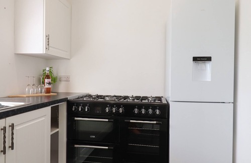 Babbacombe Cabaña | APARTMENT AT MORNINGSIDE HOTEL, family friendly in Torquay