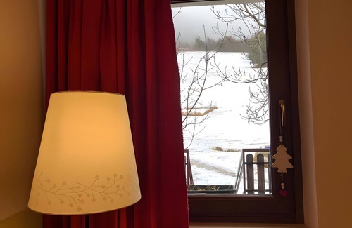 Saint-Denis Apartamento | Apartment 'Becca D'Aver' with Mountain View, Shared Garden and Wi-Fi