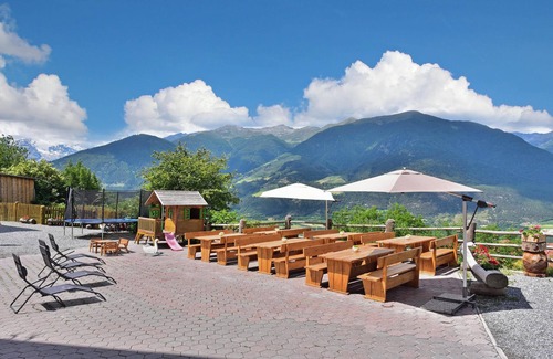 Sluderno Apartamento | Apartamento 'Birkenhof - Wohnung Bichel' con Wi-Fi y balcón