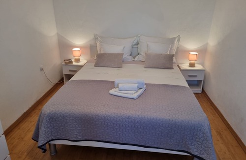 Sinj Casa | Encantador apartamento Boba