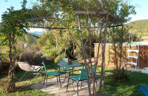 Vendone Apartamento | Apartment Casina - VDE211 by Interhome