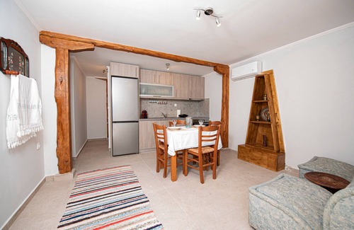 Vournikas Apartamento | Apartment 'Cosy' with Wi-Fi and Air Conditioning