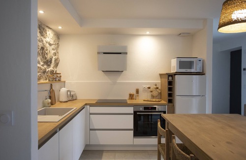 La Tour Apartamento | Apartamento 'Appartement De Charme - La Tour' con terraza privada y Wi-Fi