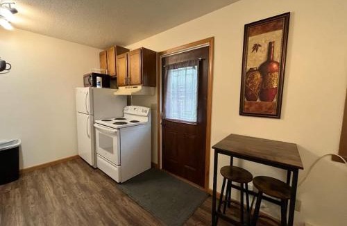 Tomah Apartamento | Apartment E - Rental Unit in Tomah