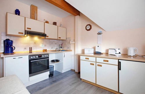 Meldorf Apartamento | Apartamento 'Ellen' con terraza compartida, jardín compartido y Wi-Fi