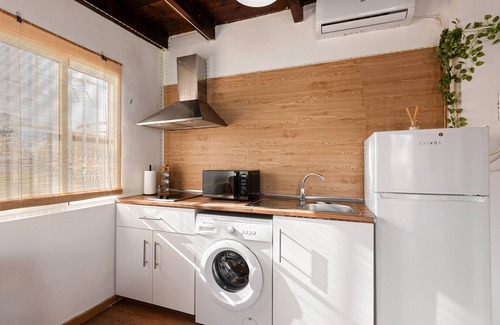 El Palo Apartamento | Apartamento 'Estrella De Mar' con terraza privada y aire acondicionado