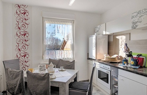 Kenz-Kustrow Apartamento | Apartamento 'Familienfreundliche' con jardín privado y Wi-Fi