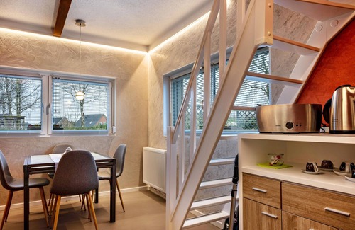 Hemslingen Apartamento | Apartamento 'Ferien Bei Sk-raumwelten' con terraza privada y Wi-Fi