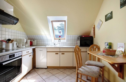 Ostenfeld Apartamento | Apartamento 'Ferienwohnung Heike Ludzuweit' con terraza privada, jardín compartido y Wi-Fi