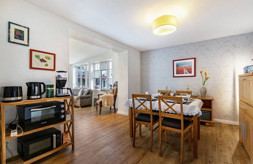 Sollwitt Apartamento | Apartamento 'Ferienwohnung Butjes' con terraza privada, jardín compartido y Wi-Fi