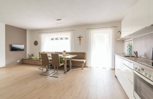 Gais Apartamento | Apartamento 'Ferienwohnung Eder Apt Kehlburg' con vistas a la montaña, terraza privada y Wi-Fi