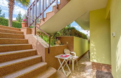 Pazin Apartamento | Apartment Flores