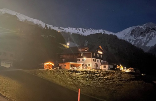 Fontanella Apartamento | Apartamento 'Haus Schäfer Zita' con vistas a la montaña, terraza privada y Wi-Fi