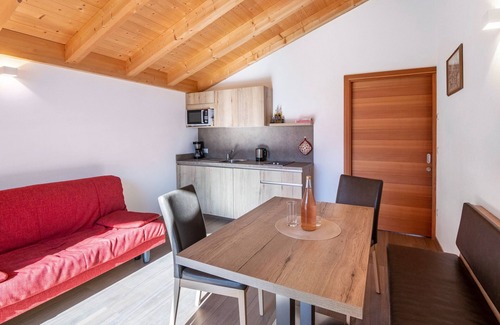 Sluderno Apartamento | Apartamento 'Hausergut Bonita 2' con vistas a la montaña, jardín compartido y Wi-Fi