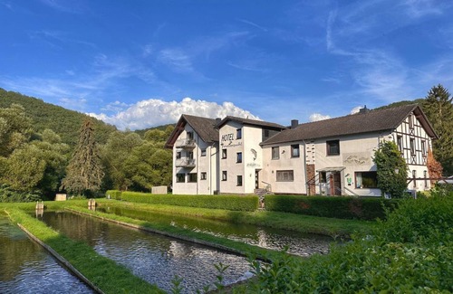 Macken Casa | Apartment - Hotel Restaurant Forellenzucht