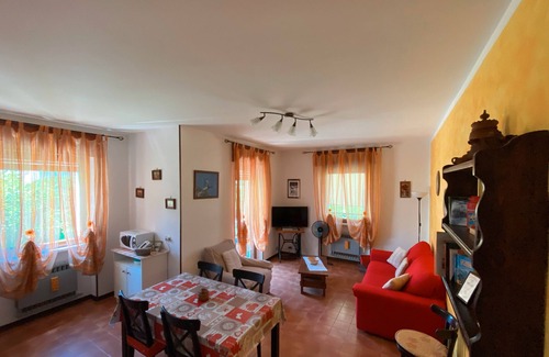 Pila Apartamento | Apartamento en villa cerca de Aosta en el centro del valle. Wifi-Libre