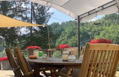 Merana Apartamento | Apartment in Langa Astigiana farmhouse Cascina Galli