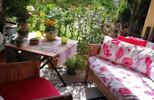 Neusass Old Town Casa | Apartamento en Neusäß con barbacoa y WiFi