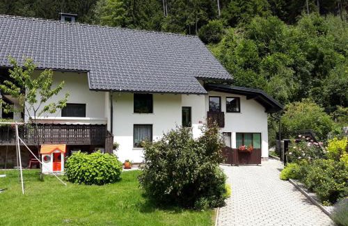 Ratece Apartamento | Apartment Jakelj