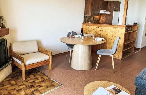 Sainte-Croix Apartamento | Apartment Licorne by Interhome