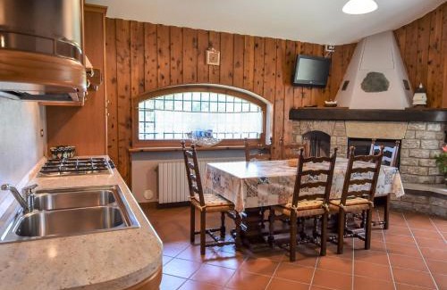 Barche Apartamento | Apartment Maison Pro de Solari-1 by Interhome