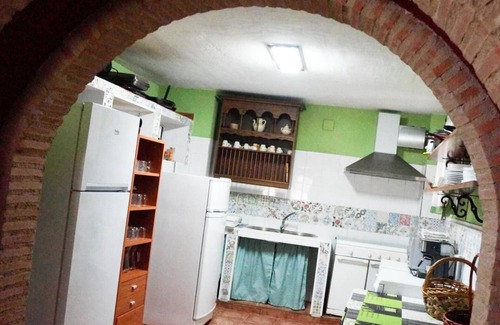 Villacarrillo Apartamento | Apartamento 'Majada La Carrasca' con vistas a la montaña, piscina privada y aire acondicionado.