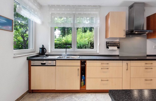 Loerrach Apartamento | Apartamento 'Ferienwohnung Milita' con terraza privada, balcón y Wi-Fi