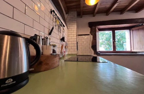 Peruyes Apartamento | Apartment near the coast. Mountain views