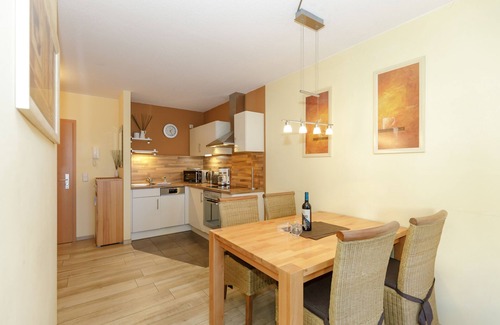 Kuhlungsborn Ost Apartamento | Apartamento cerca de la playa en el puerto deportivo