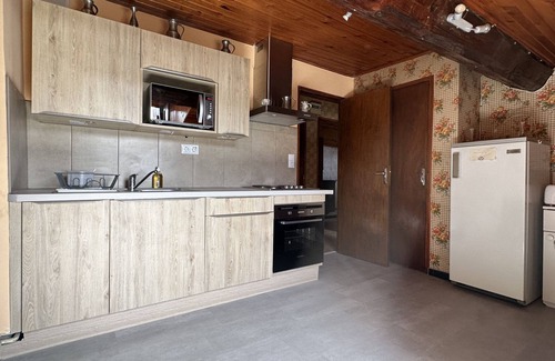Fontrabiouse Apartamento | Apartment on 3rd floor of a village house