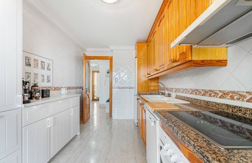 Guardamar del Segura Apartamento | Apartamento 'Ático, Vista al Mar Guardamar' con Vista al Mar, Wifi y Aire Acondicionado