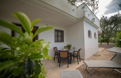 Mattinata Casa | Apartment ulivo with pool and private beach