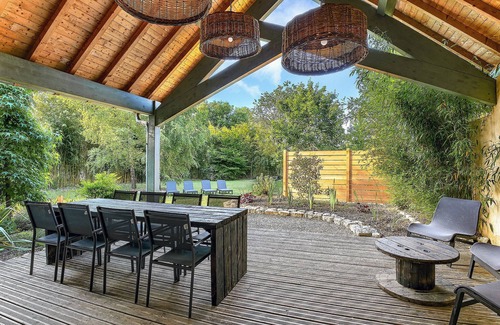 Pougny Apartamento | Apartment-Villa , Appartement- Villa avec jardin privé