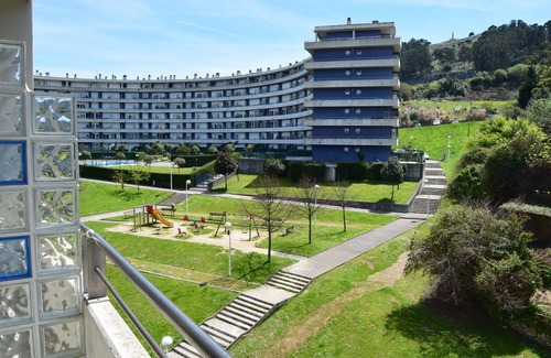 Castro Urdiales Apartamento | Apartamento con Piscina 2 Terrazas Vistas y WIFI