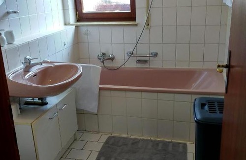 Sindelfingen Apartamento | Apartment with Terrace