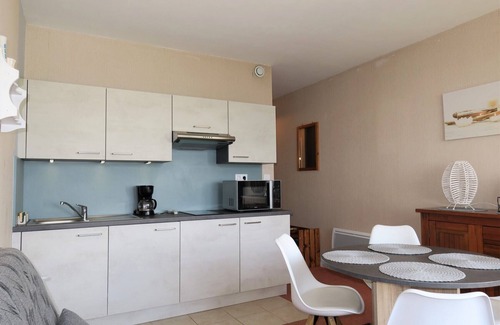 Tregastel Apartamento | Apartamento con terraza VISTA AL MAR en TREGASTEL