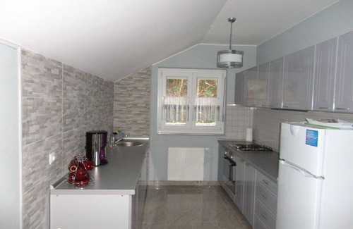 Kulen Vakuf Apartamento | Apartments A&D - One Bedroom Apartment with Terrace and River View (Ana)