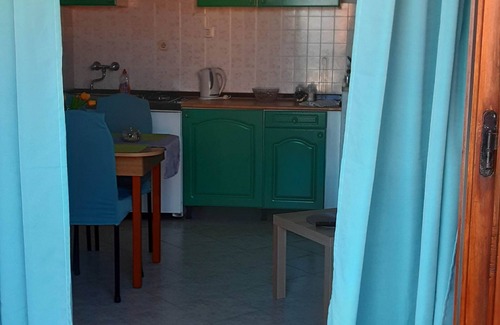 Kozarica Apartamento | Apartments Cumbelic - One Bedroom Apartment with Balcony and Sea View A3