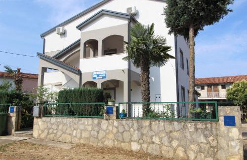 Funtana Casa | Apartments & Zimmer Jasmine