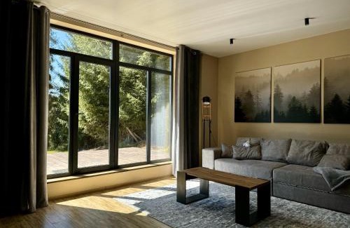 Yablunytsya Chalet De Esquí | Apex Panorama Hotel by YOLO
