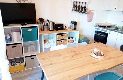 Barcelonnette Apartamento | app 2ch au calme Barcelonnette vue montagne