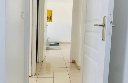 Melun Apartamento | Appart 1 salon 1 chambre immeuble très calme