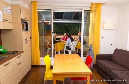 Amelie-les-Bains-Palalda Apartamento | Appart'Hotel Castel Emeraude