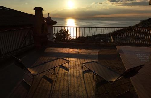 Roiano-Gretta-Barcola-Cologna-Scorcola Apartamento | Appartamento in villa con terrazza vista mare - pet friendly