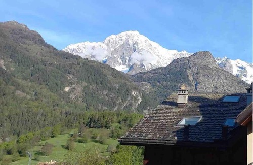 Pallusieux Apartamento | Appartamento incantevole a 5 minuti da Courmayeur