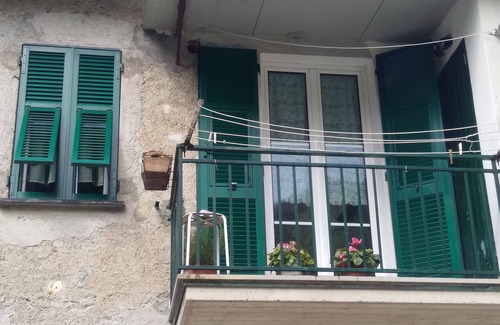 Mezzanego Apartamento | Appartamento Relax nel Verde a 15 Minuti dal Mare con Parcheggio e Selfcheck-in