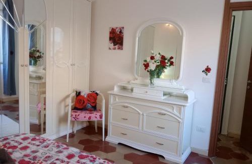Bosa Historic Centre Apartamento | Appartamento vacanze Le rose
