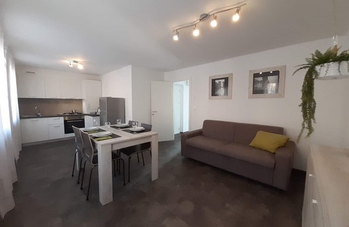 Malcesine Apartamento | Appartamento Zamarì