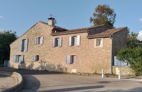 Saint-Christol-Les-Ales Casa | Appartement Dans mas Cévenol